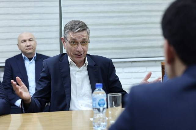 Узбекистан и Aviagen обсудили создание птицеводческого кластера