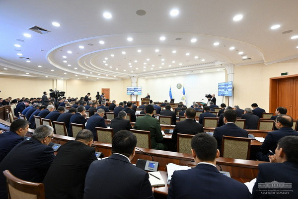 President: Uzbekistan must annually increase export volumes by at least 30%