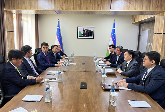 Uzbekistan’s Transport Minister Discusses Projects with Qatar’s Protocol Capital Group