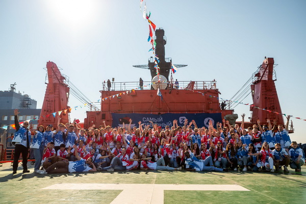 Выпускница Ташкентского филиала НИЯУ МИФИ отправилась на Северный полюс