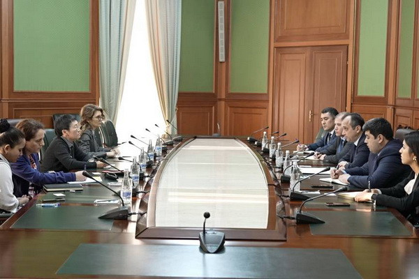 Гайрат Фозилов провел встречу с с делегацией Управления Верховного комиссара ООН по правам человека