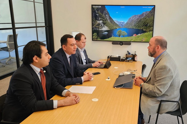 Узбекистан и Startup Genome обсудили развитие стартап-экосистемы