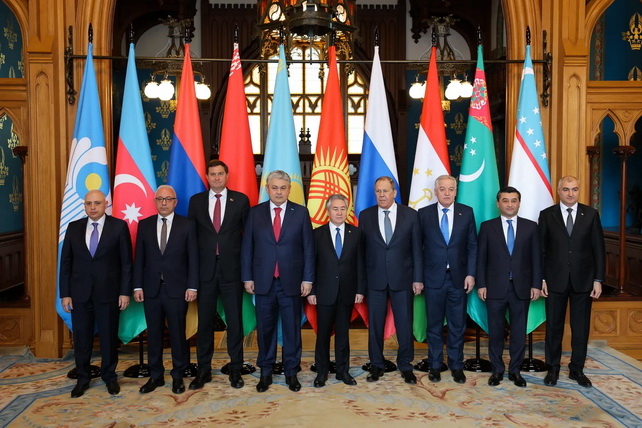 CIS Foreign Ministers Meet in Moscow for Talks