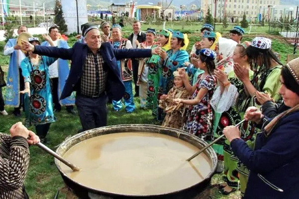 Сколько дней отдохнут жители Узбекистана в марте?