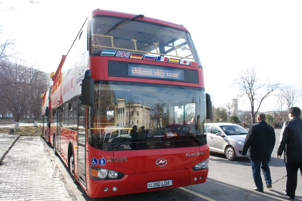 Double-deckers to provide services to tourists in Samarkand