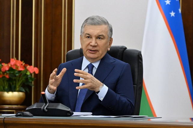 President Orders Opening of Warehouse in Dubai for Uzbek Leather and Footwear Products