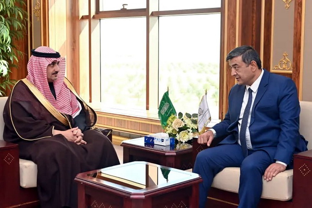 Uzbekistan’s Ambassador to Saudi Arabia Discusses Expansion of Academic and Research Cooperation with Majmaah University Rector