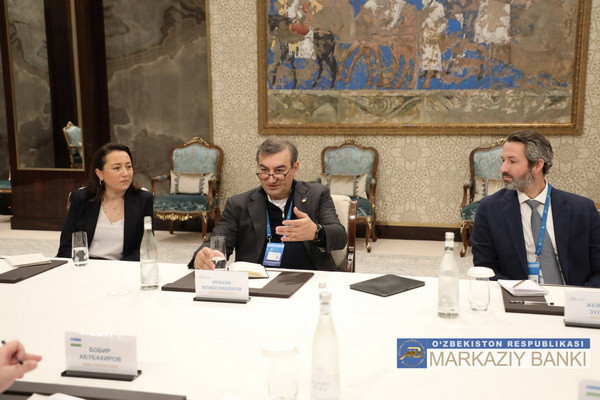 A meeting was held with representatives of Citi Bank