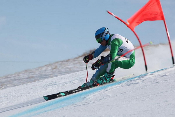 Представители сборной Узбекистана по горнолыжному спорту поднялись на пьедестал почёта в Кыргызстане