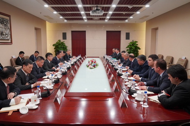 АО «Узбекнефтегаз» обсудило с китайскими партнёрами расширение геолого-разведочных и буровых работ