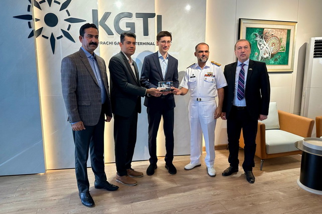 Узбекистан и Пакистан обсудили расширение промышленного, инвестиционного и логистического сотрудничества