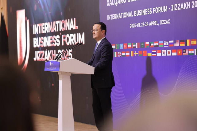 Uzbekistan aims to double exports and boost GDP: Laziz Kudratov speaks at business forum in Jizzakh