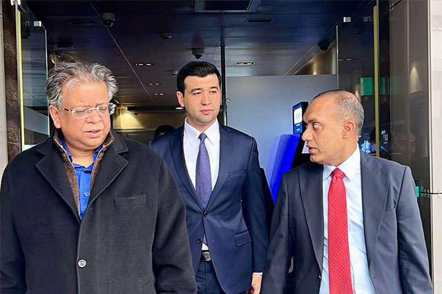 Chair of the 43rd Session of the UNESCO General Conference Arrives in Uzbekistan