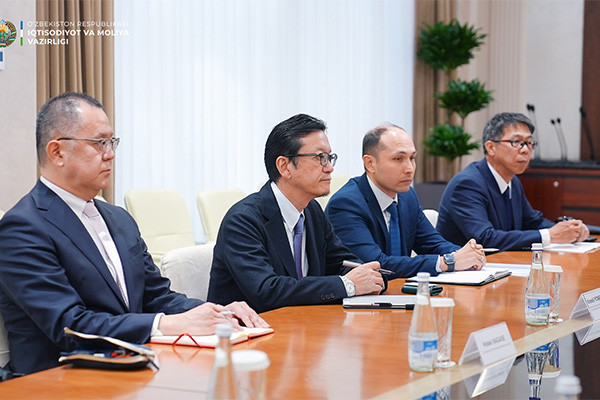 Deputy Prime Minister holds talks with the Toyota Tsusho delegation