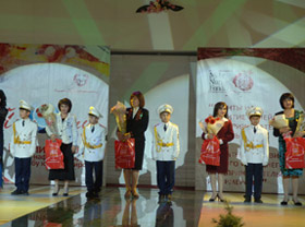 Конкурс «Женщина года-2010» стартовал в Узбекистане