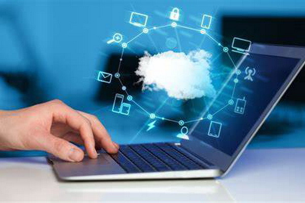 Experts from the Institute of Macroeconomic and Regional Research (IMRI) assessed the export and import of goods from the ICT industry for 2017-2022.