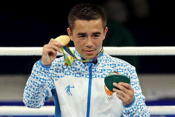 Ҳасанбой Дўсматов “Golden Gloves” билан шартнома имзоламаган