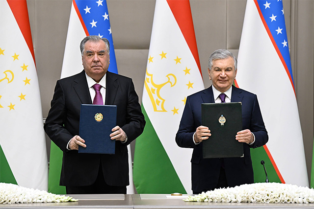 Uzbekistan and Tajikistan Sign Strategic Partnership Deals
