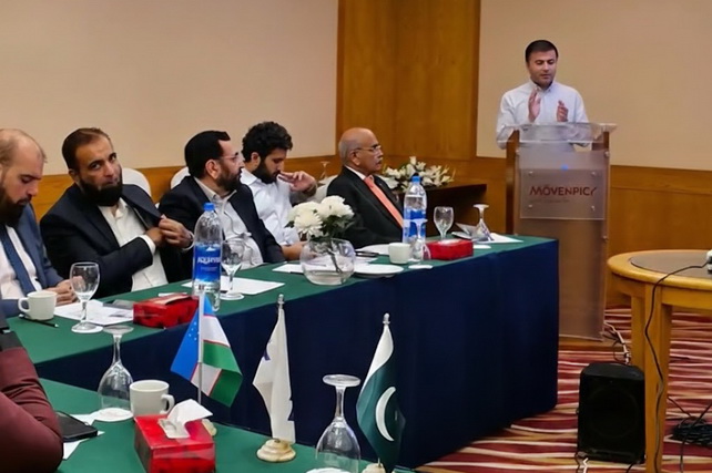 Узбекистан и Пакистан обсудили расширение сотрудничества в фармацевтике на бизнес-форуме в Карачи