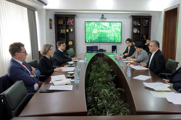 Uzbekistan-France: issues of implementation of several projects in agriculture were discussed