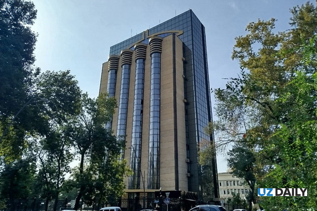Узнацбанк сохраняет позицию крупнейшего банка страны с активами 139,9 трлн. сумов