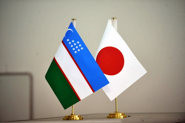 Uzbek delegation holds a meeting with the JICA President