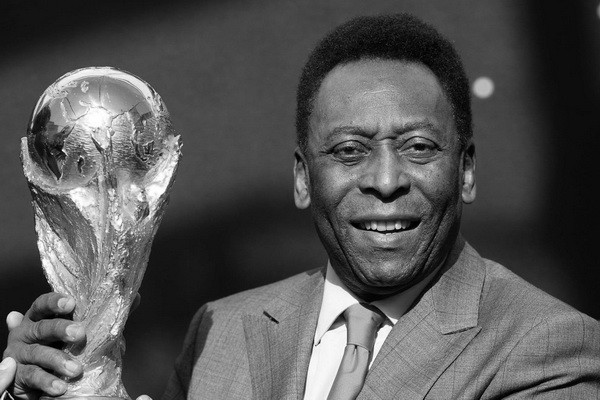 Умер легендарный футболист Пеле