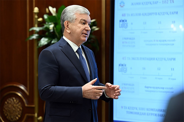 Мирзиёеву доложили о развитии нефтегаза Узбекистана