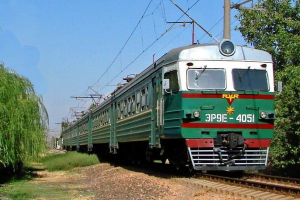 Узбекистан выполнит два железнодорожных рейса для возвращения граждан из РФ