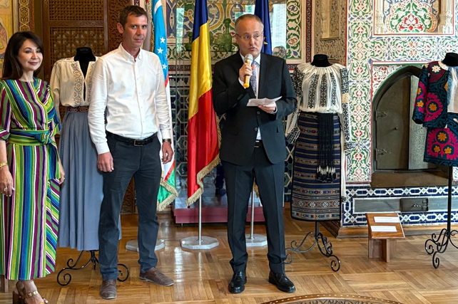 Exhibition of Romanian Fashion with Uzbek Motifs Opens in Tashkent
