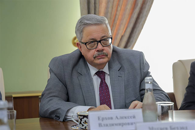 Узбекистан создаст привилегированные условия для возвращающихся трудовых мигрантов из РФ