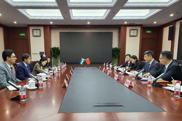 Узбекистан и Китай будут укреплять сотрудничество в сфере науки