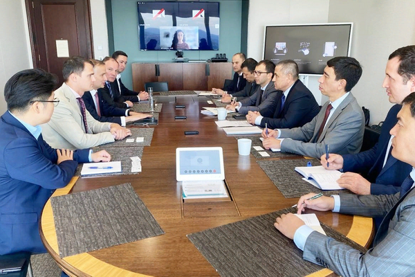 Uzbekneftegaz holds meetings with the management of Vinson & Elkins, Legal & General, Mizuho, JPMorgan Chase & Co., Mitsubishi UFG, Deutsche Bank