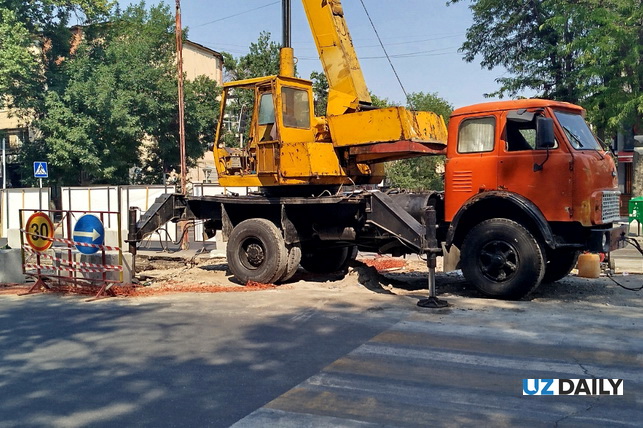 В Алмазарском районе на два дня перекрыли улицу Кизгалдок