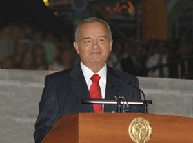 Uzbek leader never give up goals of building democratic state - President