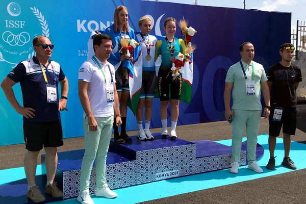 «Конья-2021»: сборная Узбекистана по велоспорту завоевала весь комплект медалей в индивидуальной гонки на шоссе