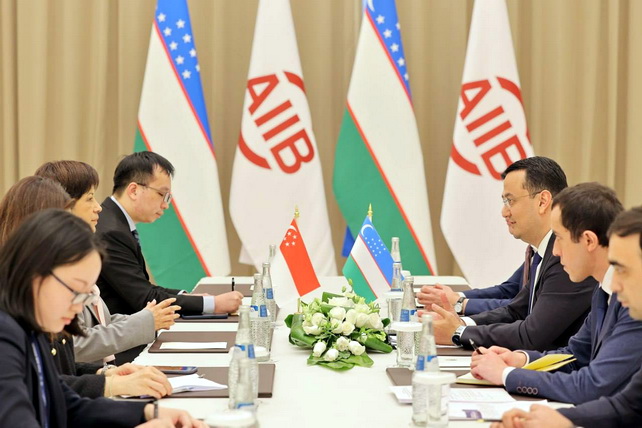 Prospects for expanding trade, economic, and investment cooperation with Singapore discussed