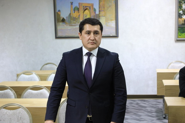Director of the Directorate of TRZ “Charvak” is presented