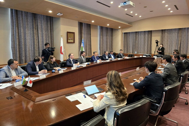 Обсуждены перспективы сотрудничества с президентом компании Aioi Nissay Dowa Insurance Кейсуке Нииро