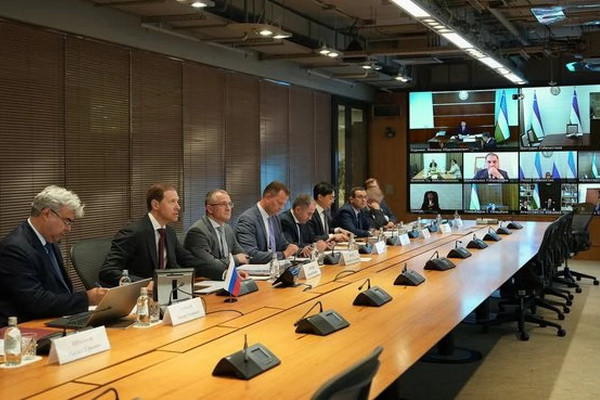 Interim results of bilateral trade and economic cooperation discussed