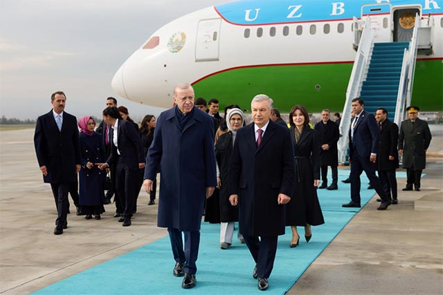 President of Uzbekistan Arrives in Ankara on Official Visit