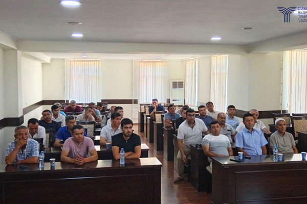 Uzbekistan establishes the procedure for issuing permits for international road transport