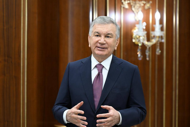 Мирзиёев “Ечимлар атласи” – Тошкент ва Янги Тошкентни ривожлантириш бўйича янги стратегик ҳужжат билан танишди