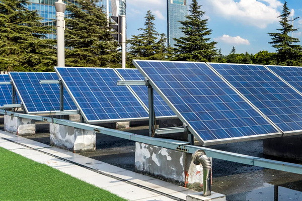 More than 1.6 GW of solar energy installed at social, entrepreneurial, and residential facilities in Uzbekistan
