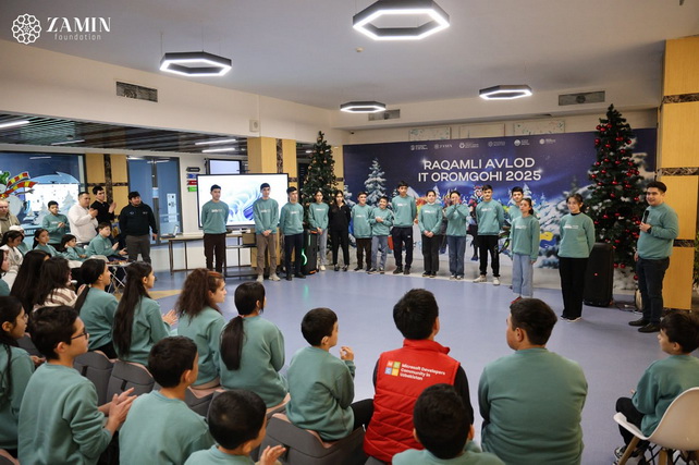 Тысячи школьников приняли участие в инклюзивном IT-лагере Zamin Education