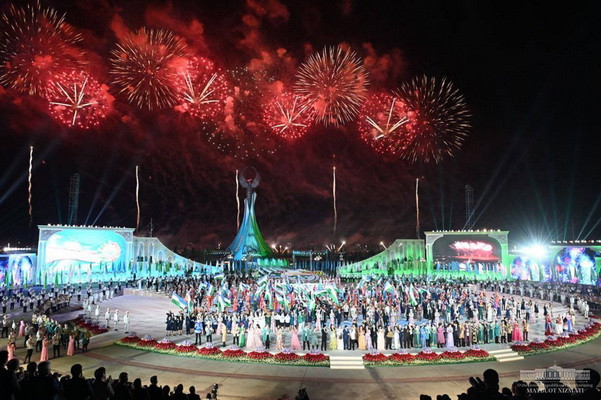 Президент: День независимости всегда будет для нас и грядущих поколений самым великим и дорогим праздником