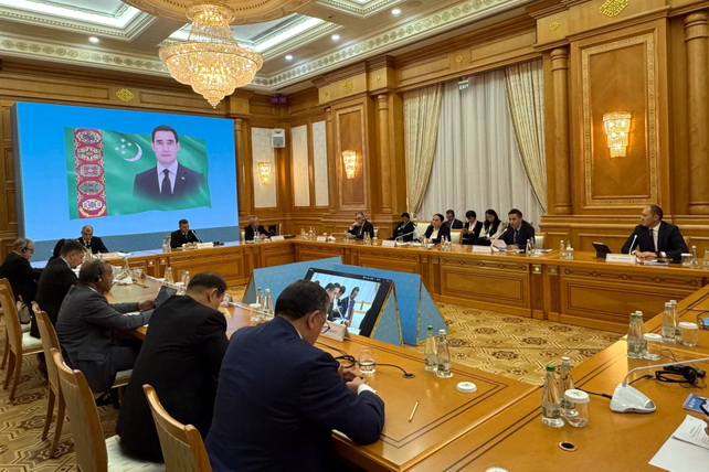 Ashxobodda barqaror transport do‘stlari Guruhining ikkinchi vazirlar yig‘ilishi bo‘lib o‘tdi