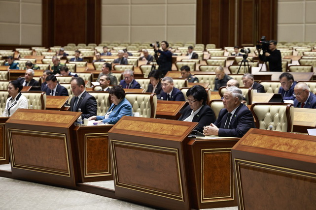 На пленарном заседании Сената рассмотрен Закон «О телекоммуникациях»