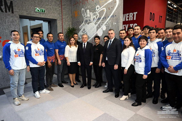 Президент ознакомился с результатами и дальнейшими планами в сфере цифровых технологий