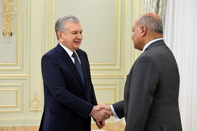 President of Uzbekistan discusses economic development and international cooperation with Suma Chakrabarti